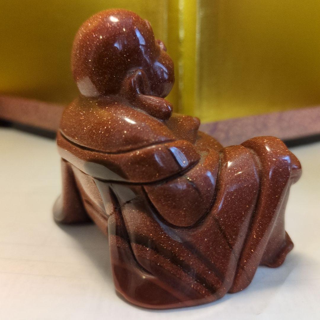 茶金石(ゴールドストーン製) 布袋彫刻 約280g 観賞石 パワーストーン