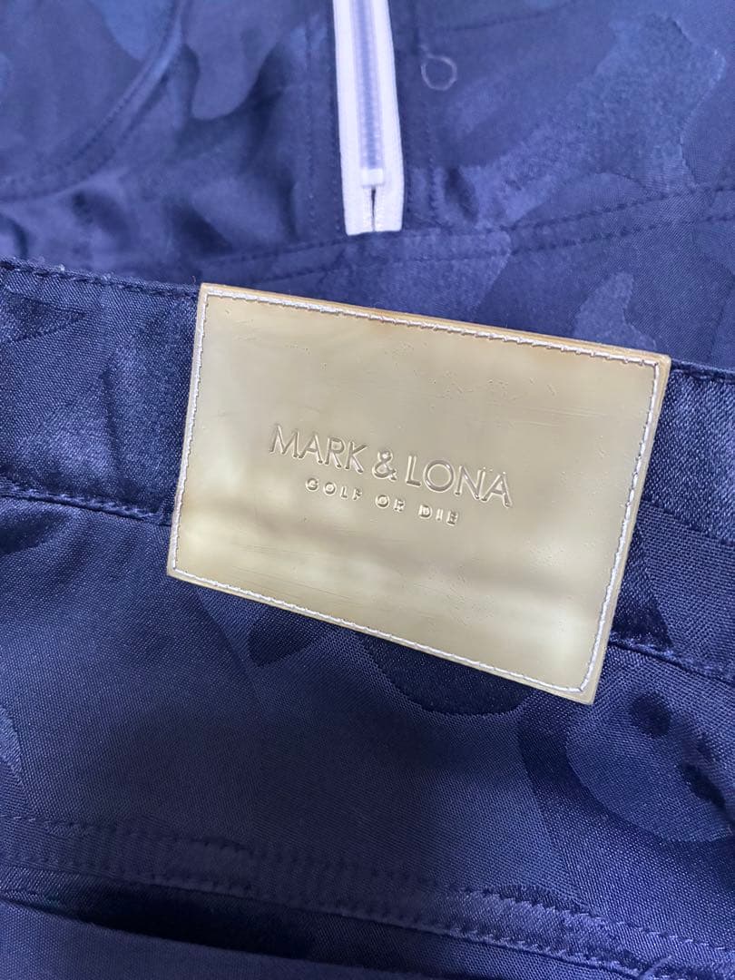 美品✨ マークアンドロナ　人気カモフラ柄総柄×立体スカル ストレッチゴルフパンツ