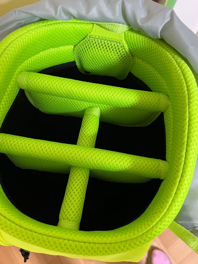 TAYLORMADE 蛍光イエロー キャディバッグ