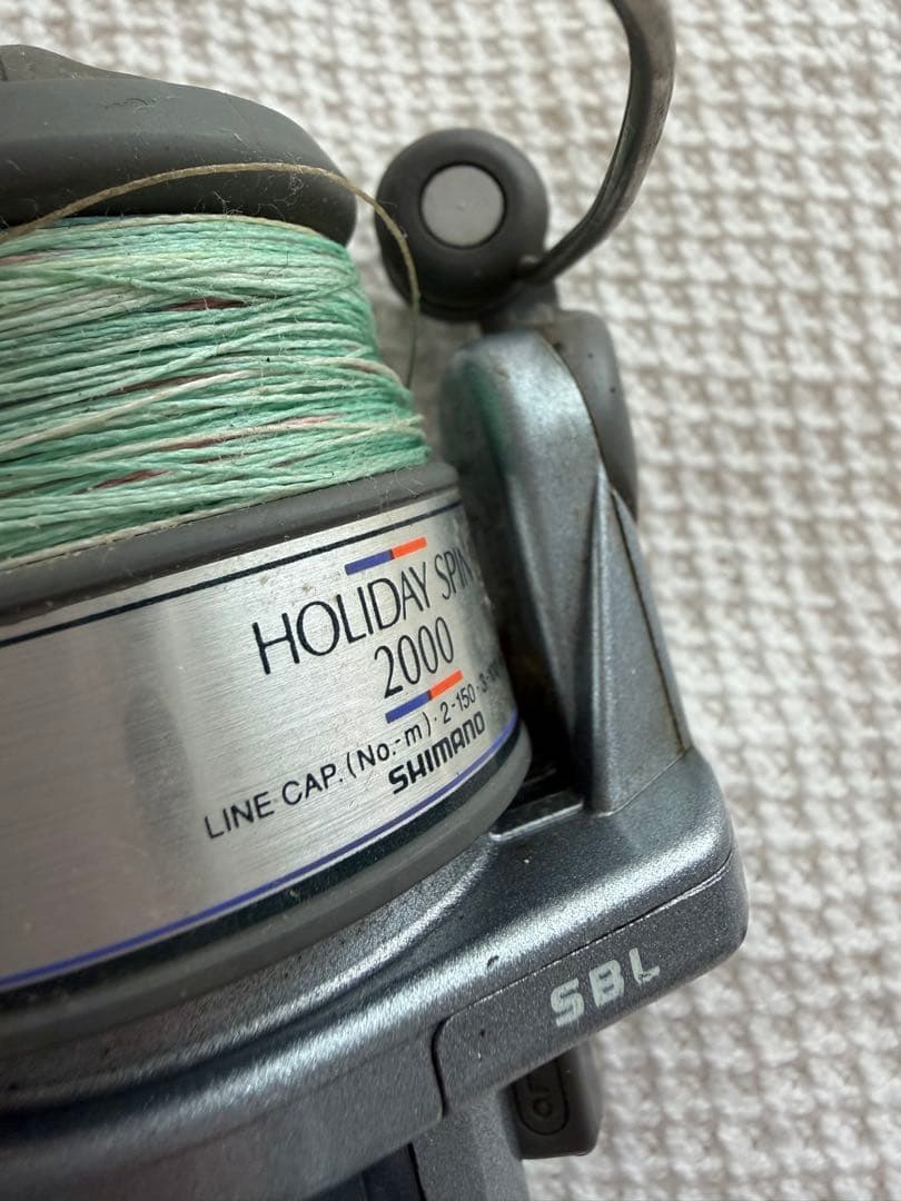 SHIMANO HOLIDAY SPIN 2000 リール
