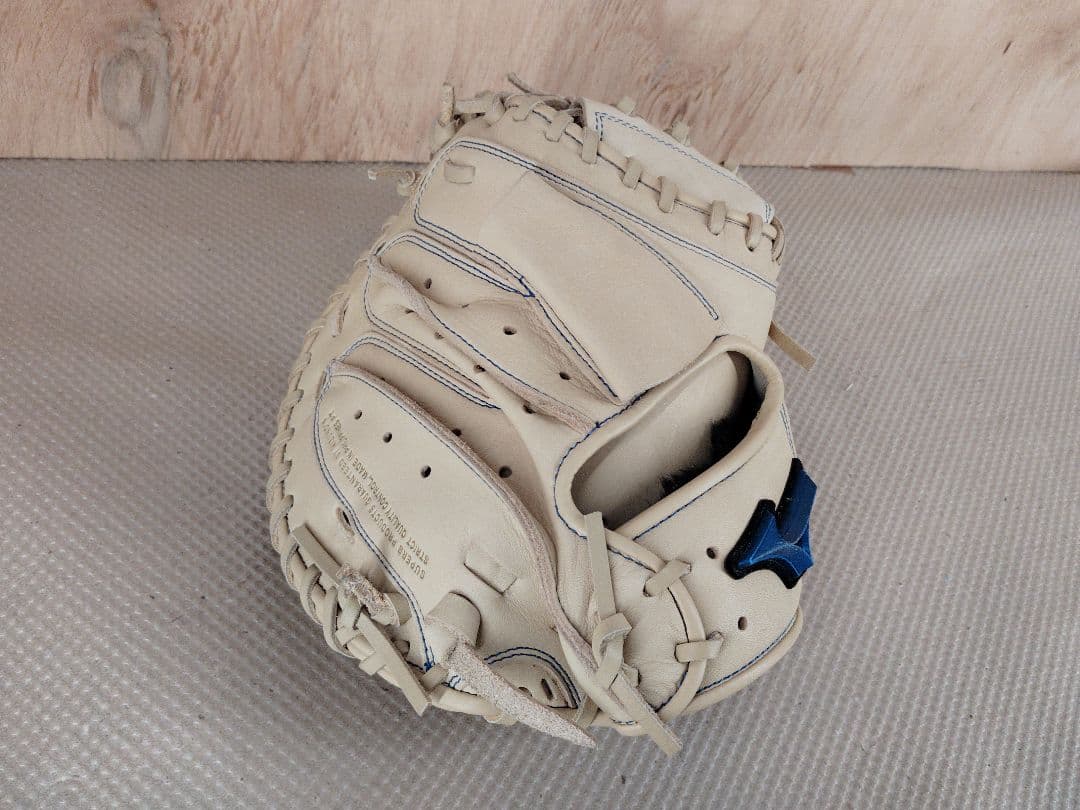 ミズノ　一般軟式用ウィルドライブ ブルー 2025年　新品キャッチャーミット右投