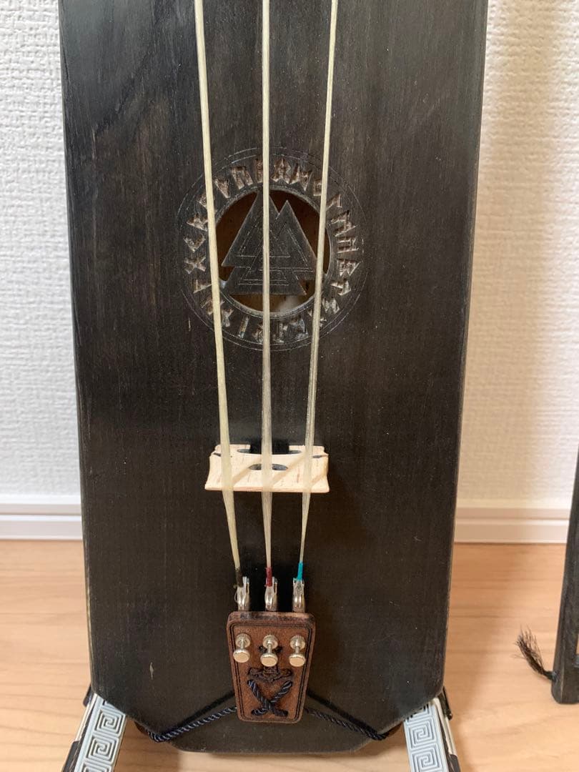 Tagelharpa タールハルパ Talharpa 北欧　民族楽器ヴァイキング