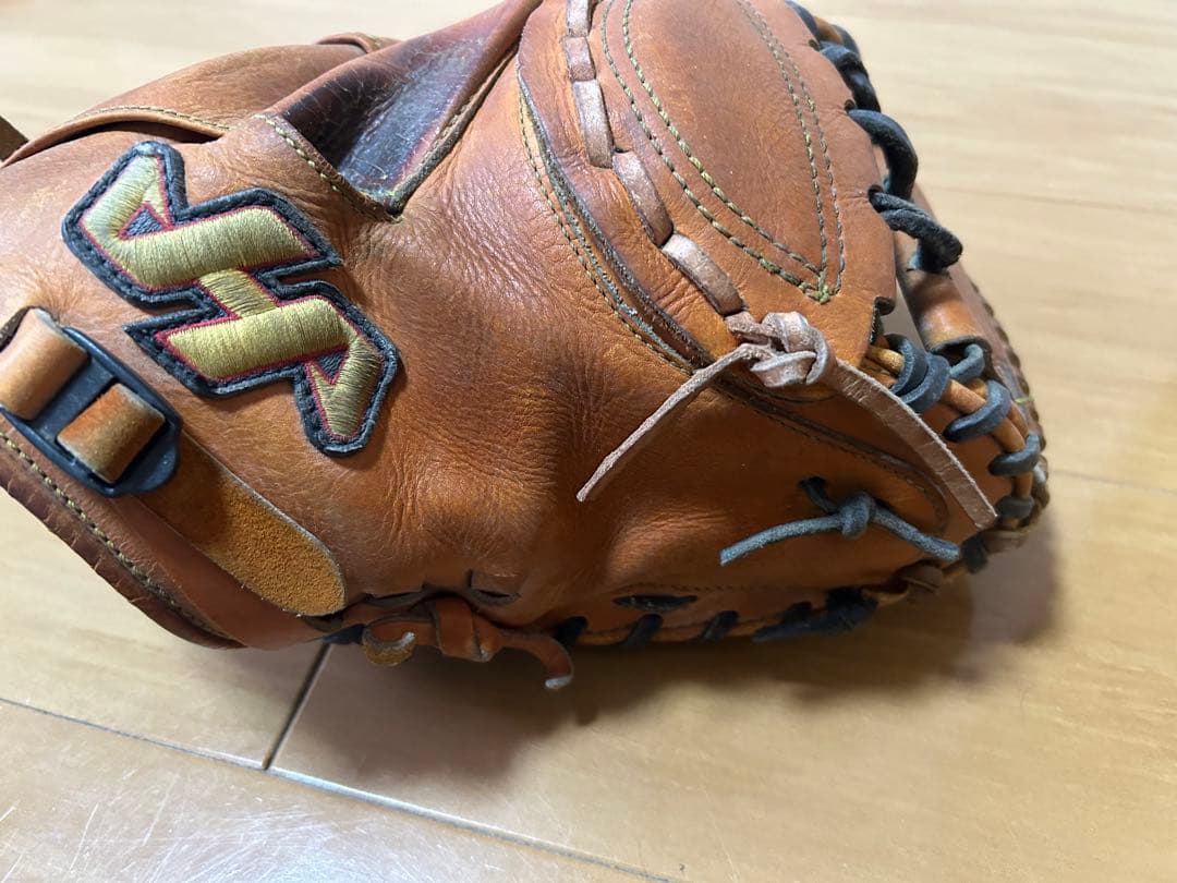 【最終値下げ】ブラウン 硬式グローブ 手縫いレース