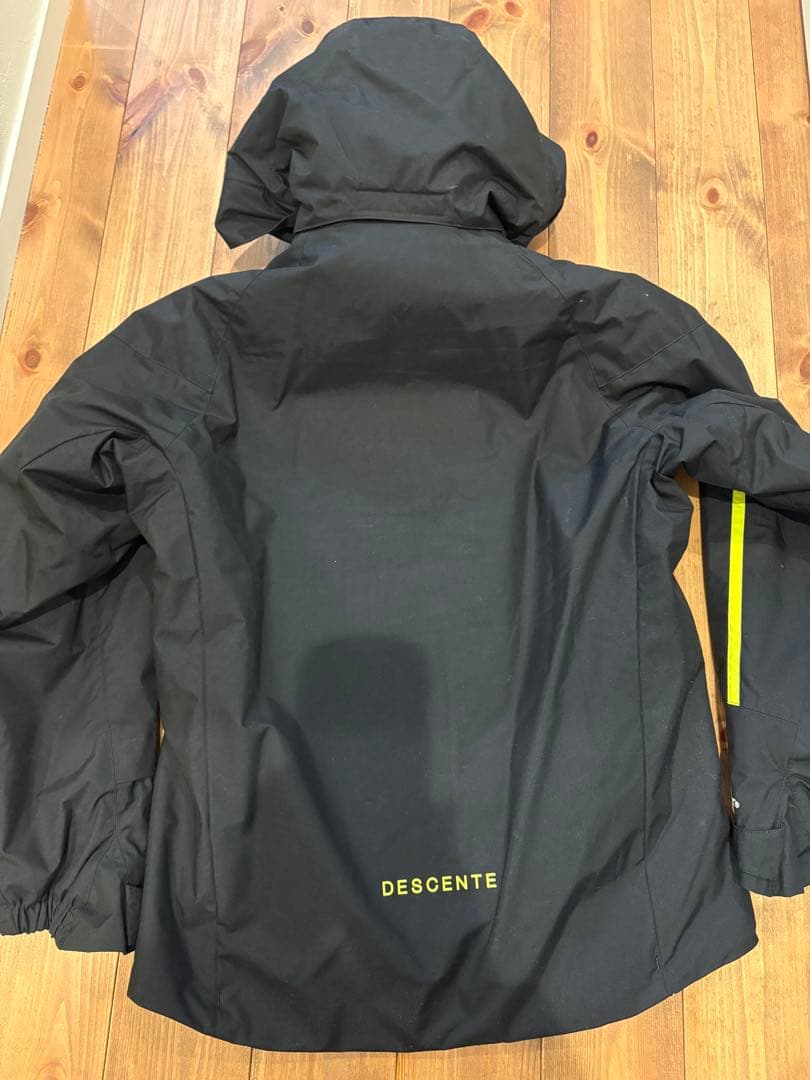 DESCENTE 子ども用スキーウェア 上下セット 160