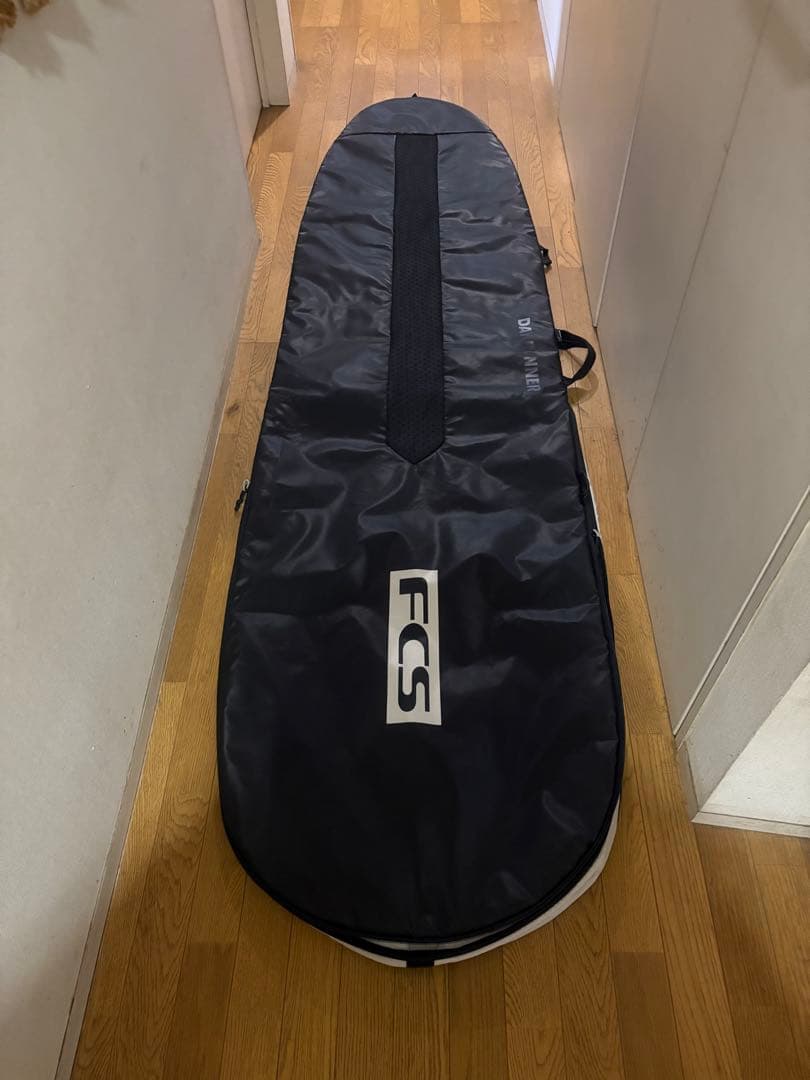 美品　FCS サーフボードケース　8ｆ用