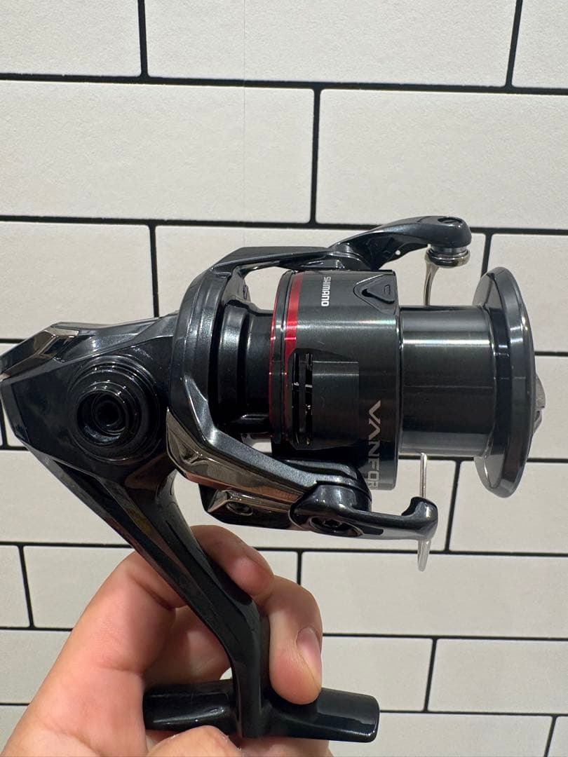 新品未使用VANFORD 4000XG フィッシングリール　ヴァンフォード