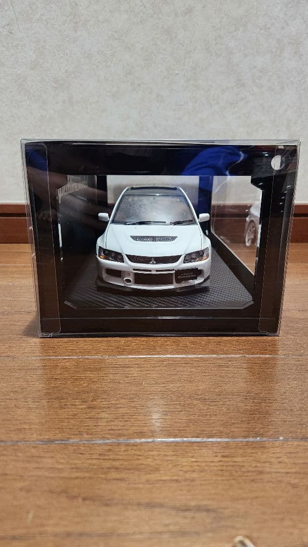 イグニッションモデル1/18モデル 三菱ランサーエボリューション9【最終値下げ】