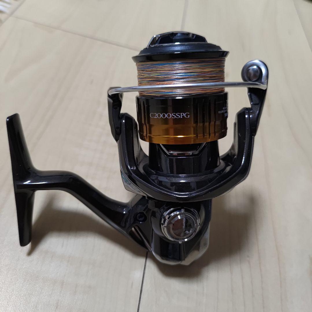美品22ソアレBB C2000SSPG スピニングリール