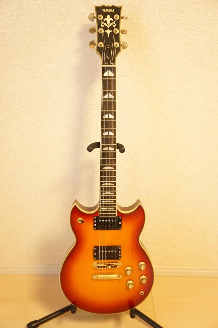 ギター YAMAHA SG-1000