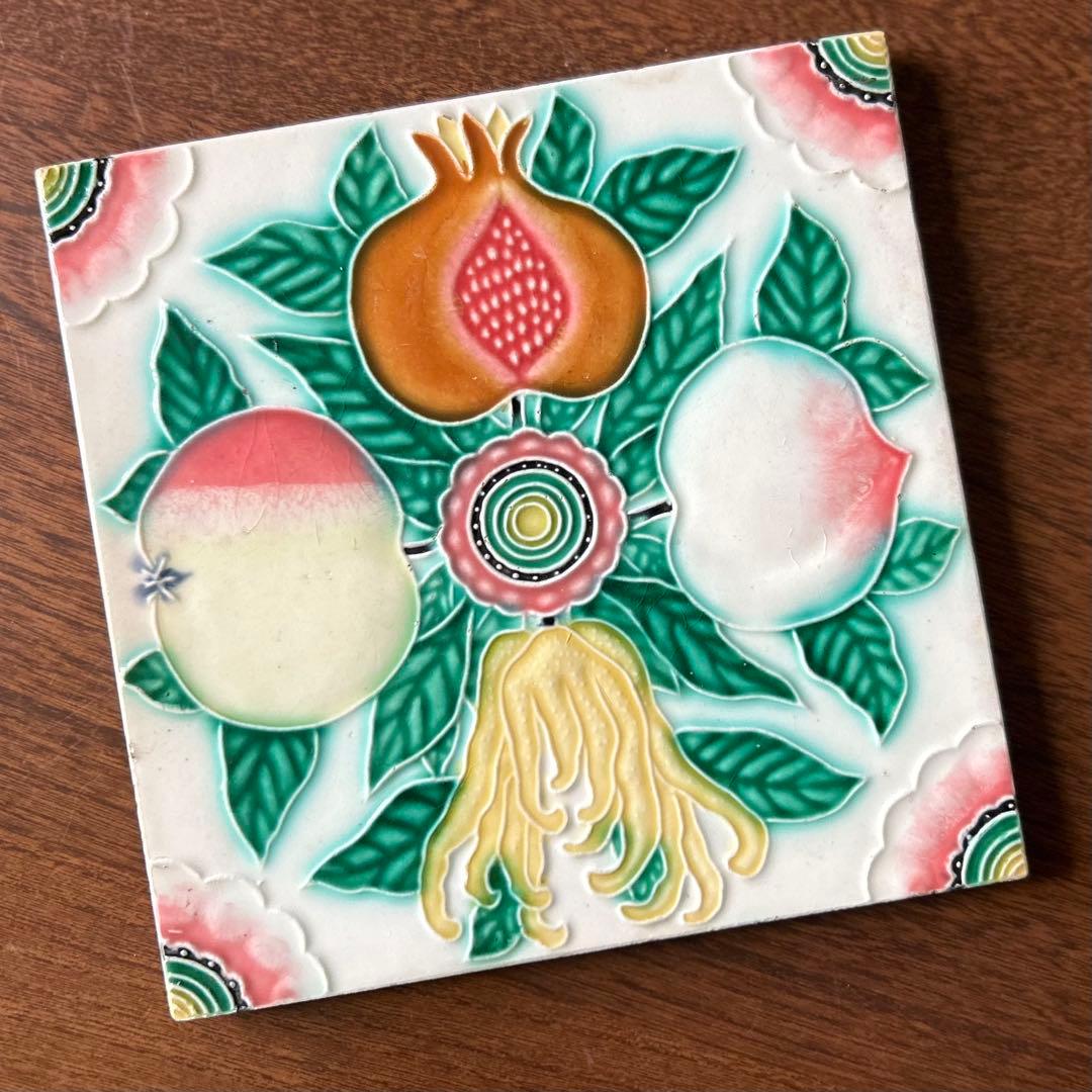 和製マジョリカタイル