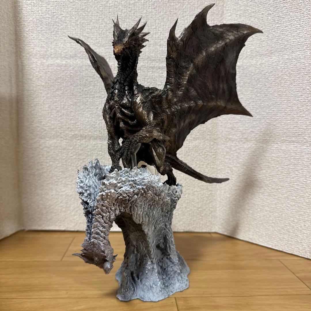 【鋼龍　クシャルダオラ】モンスターハンター CFB フィギュア