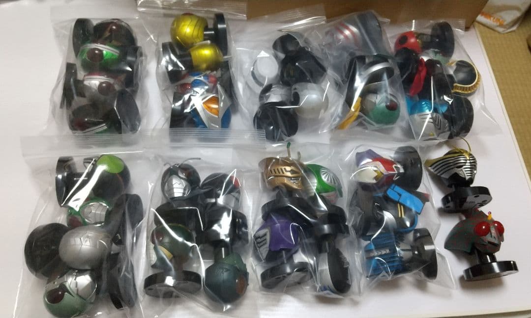 セット売り 仮面ライダー マスクコレクション 真 発光台座 ジョーカー など