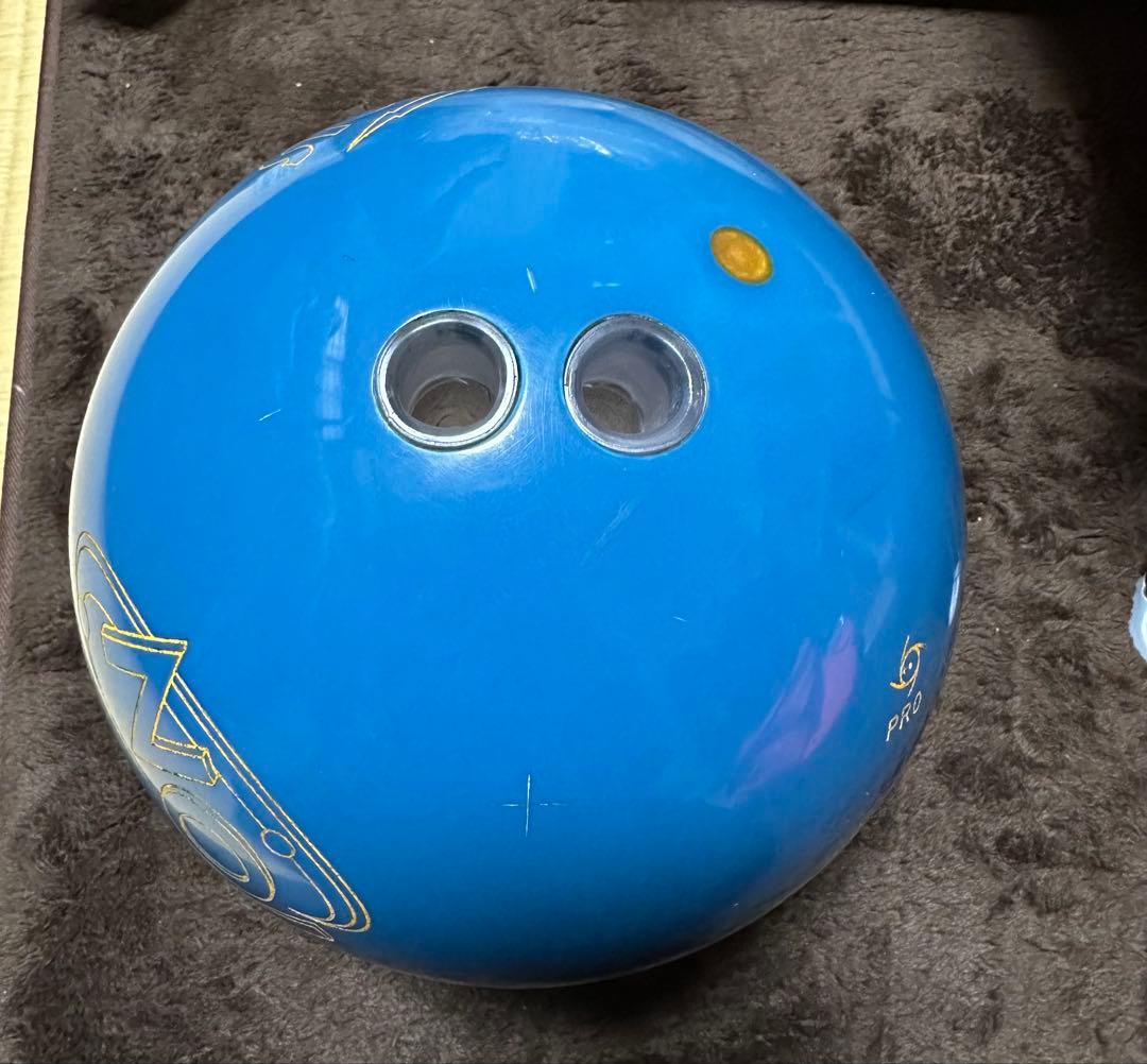 ボウリング　storm アイオンプロソリッド　15p