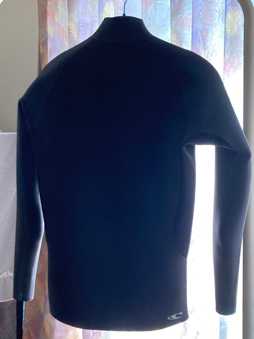 新品未使用 タグ付O'Neill ブラック タッパー フロントジッパー