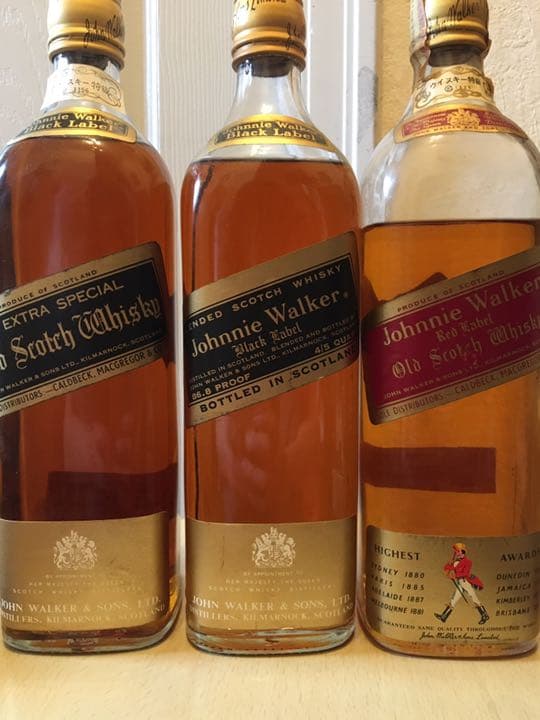 ジョニーウォーカー　古酒　未開栓　箱有り