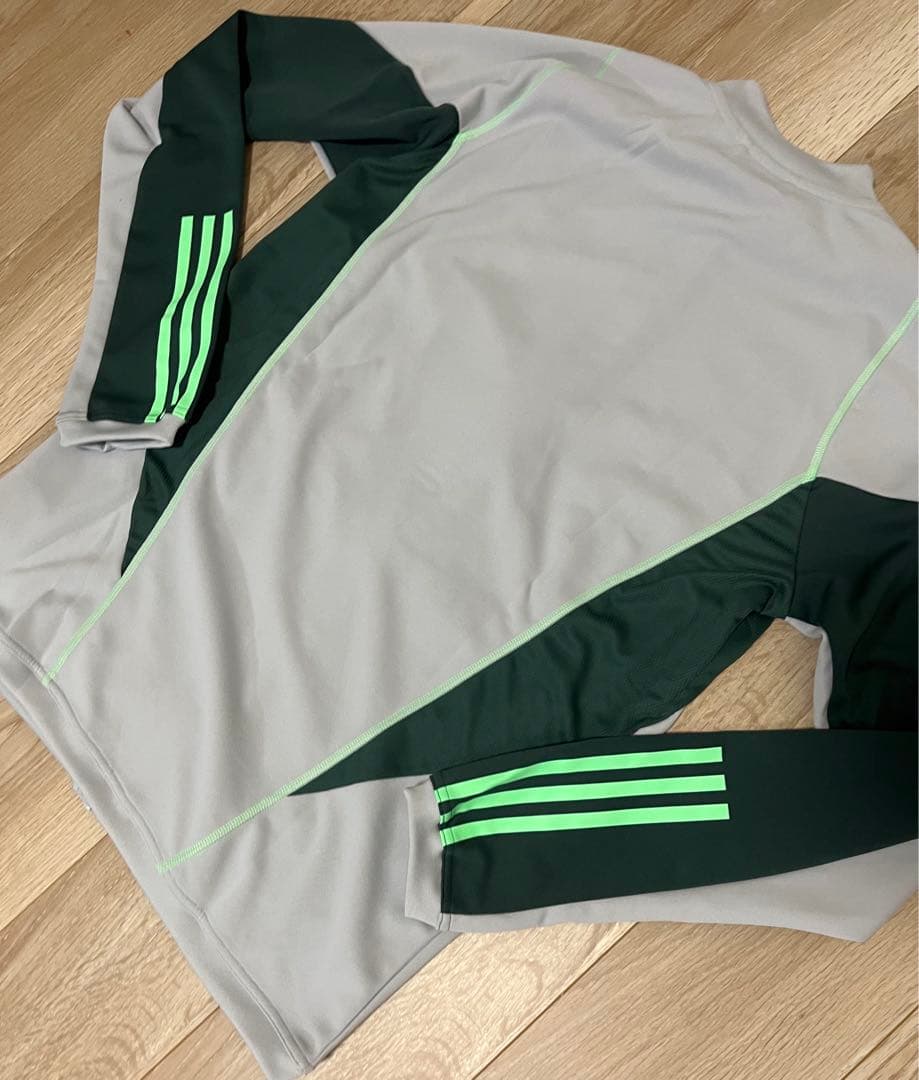 adidas セルティック　トラックジャケット　トレーニングトップ　新品