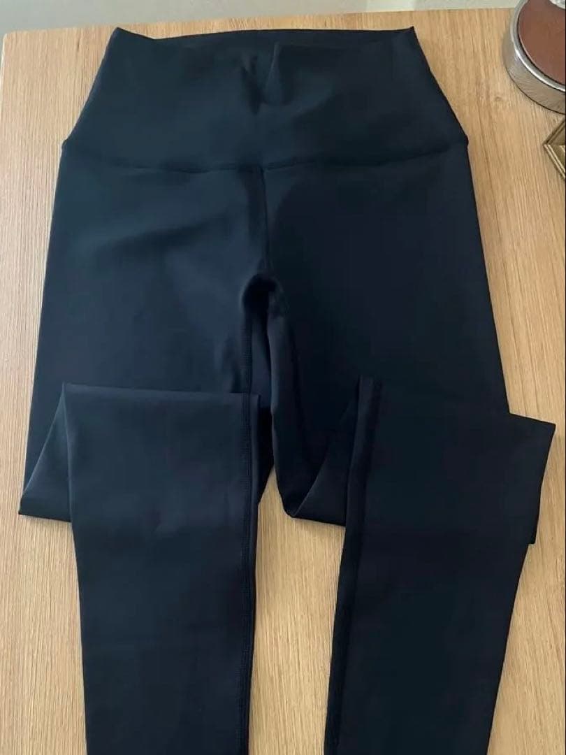 LAVA タンクトップ　レギンスセット　Sサイズ