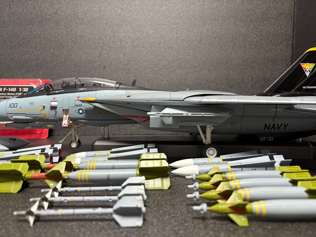 【動作確認済】アシェット 1/32 F-14D トムキャット1〜100号 完成品
