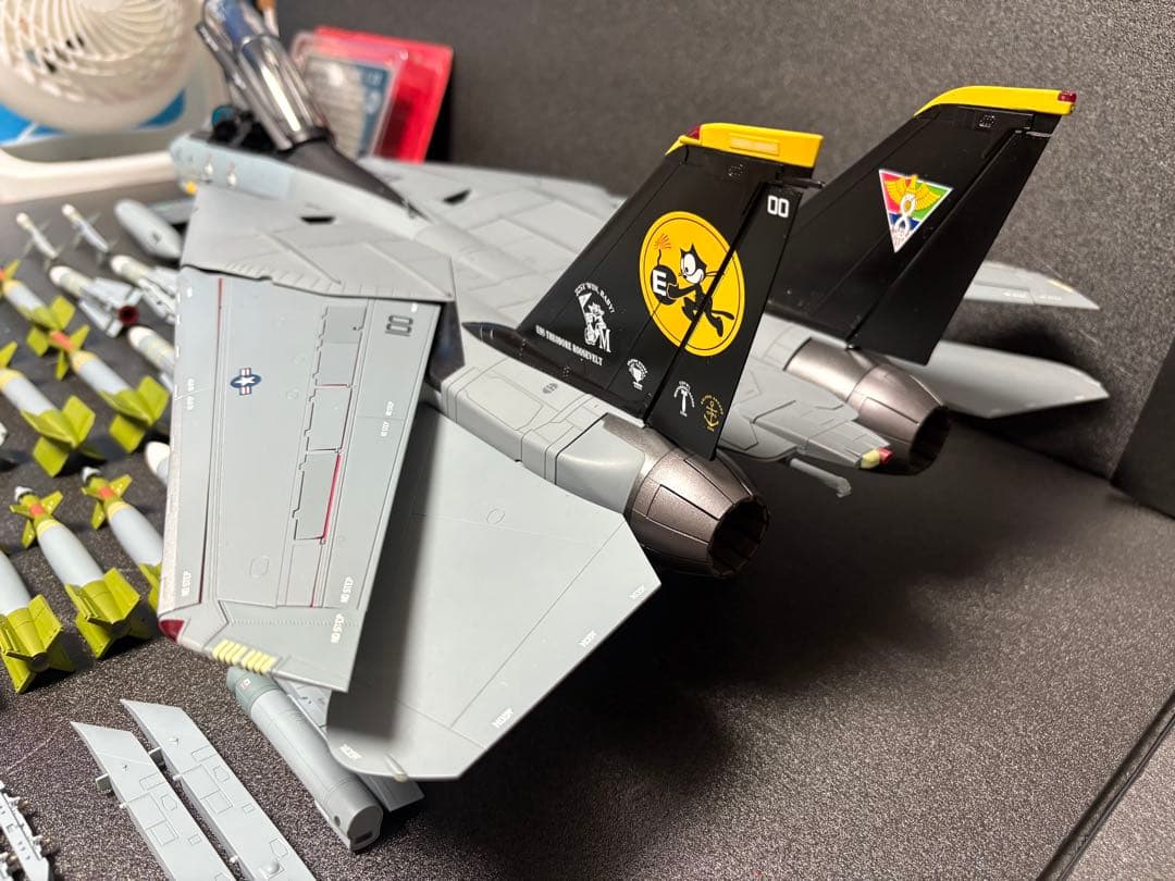 【動作確認済】アシェット 1/32 F-14D トムキャット1〜100号 完成品