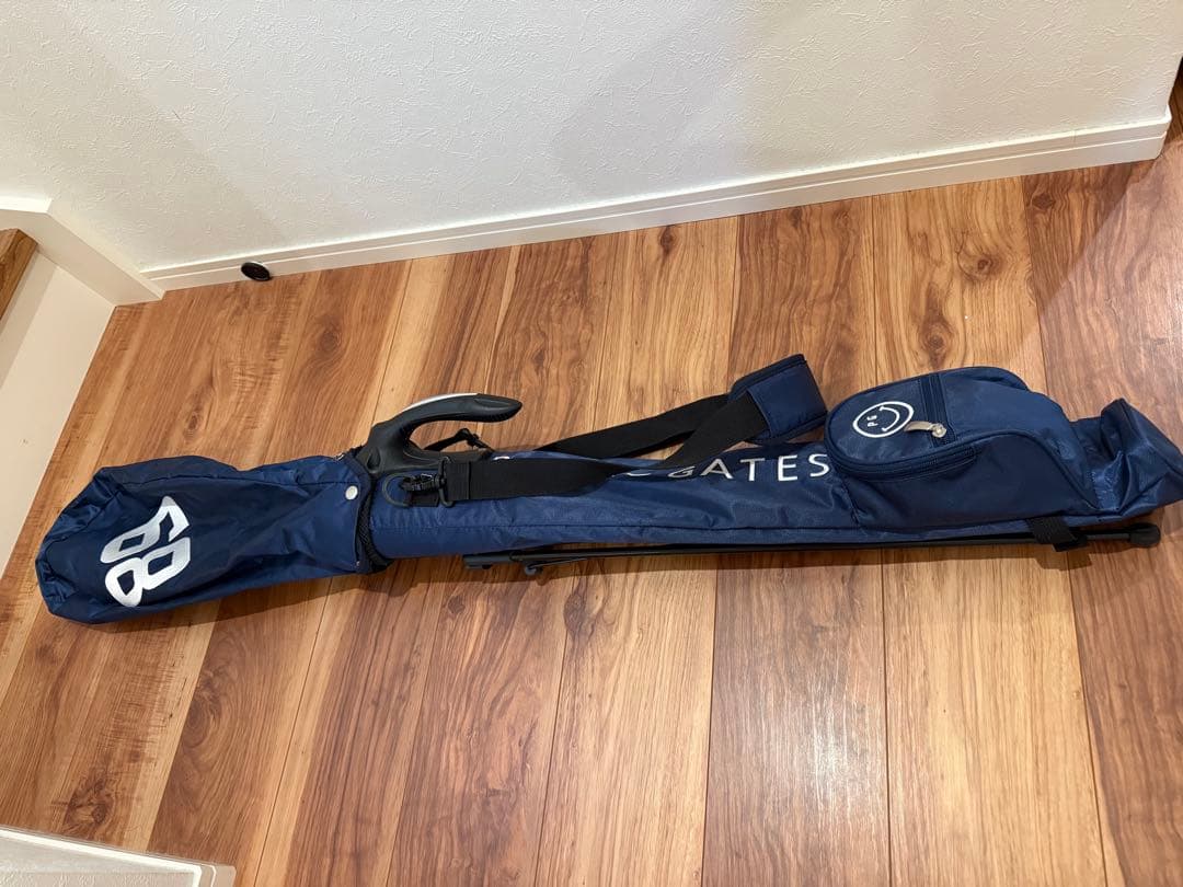 パーリーゲイツ　セルフスタンドバック　刺繍ロゴ