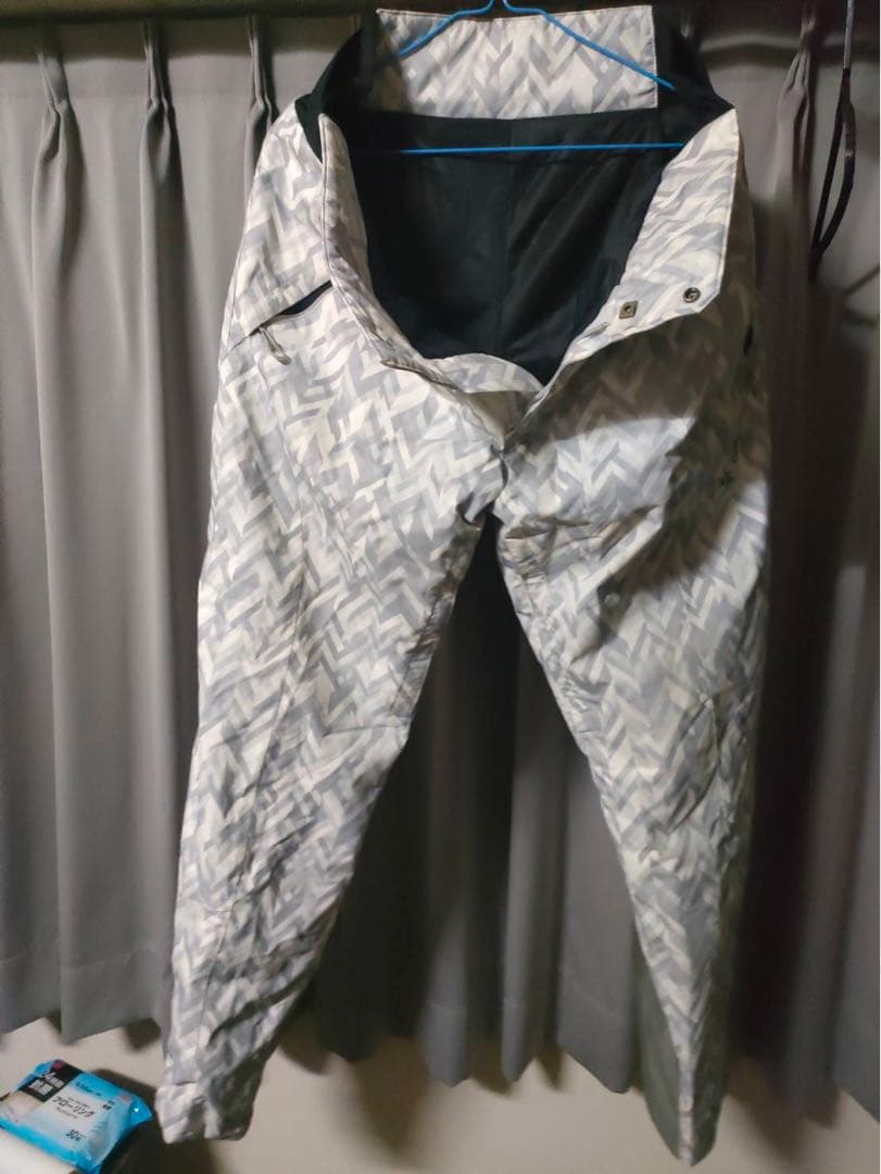 こ*ん様 GOLD WINスキーウェア上下セット