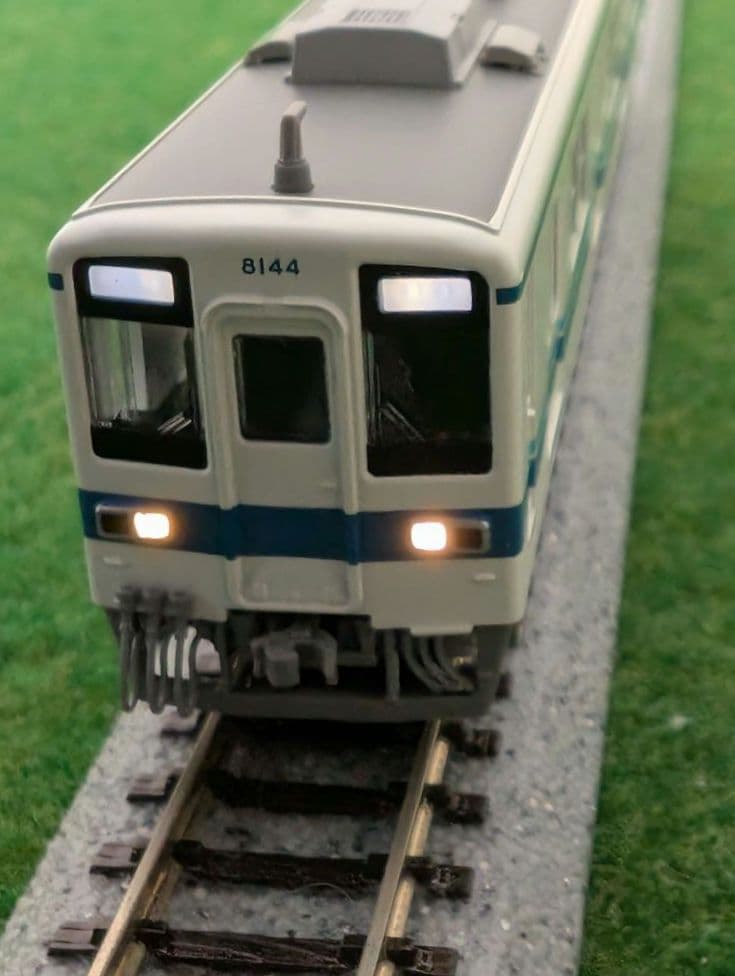 KATO　東武鉄道　8000系(更新車)　4両基本+先頭車2両増結+2両　計8両