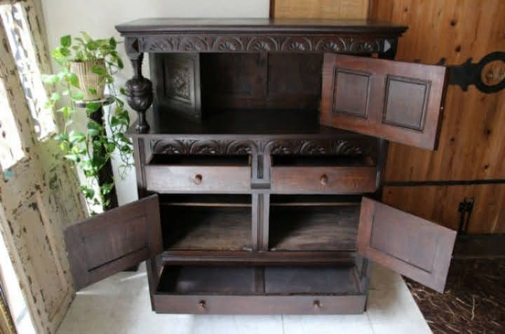 英国本格アンティーク バッフェキャビネット