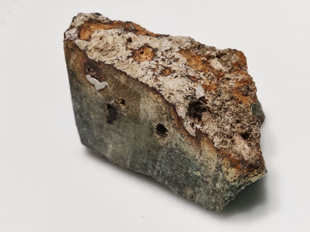 パワーストーン　ストーンヘンジの石（プレセリブルーストーン）84ｇ　No.320