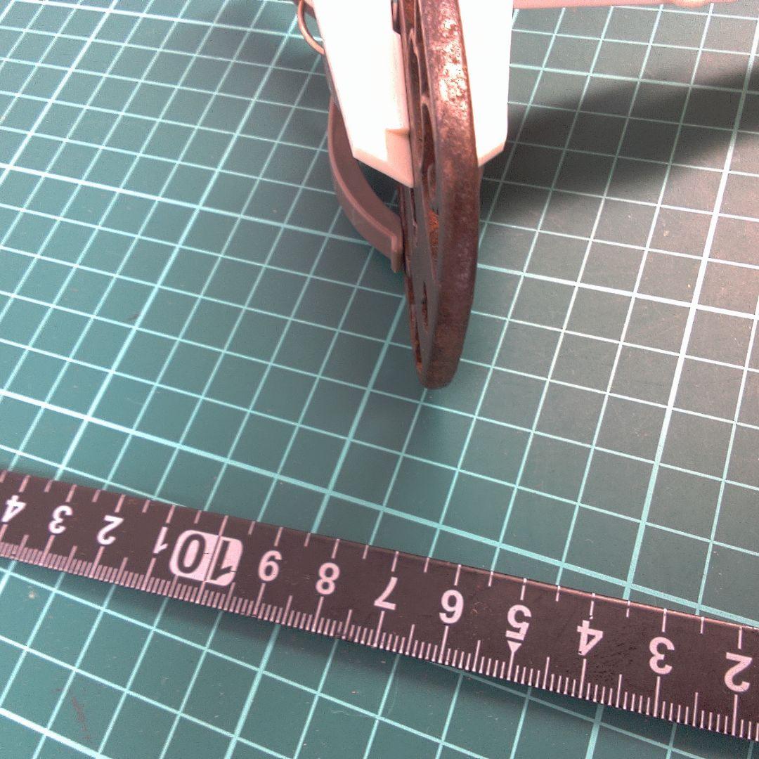 小物１ 鉄製 鍔(つば) 複雑な模様