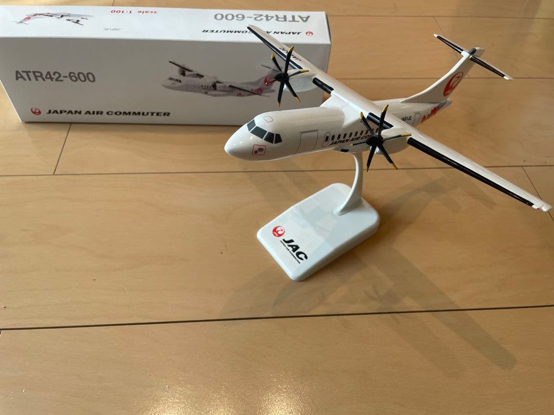 ATR42-600 JACモデル 1/200