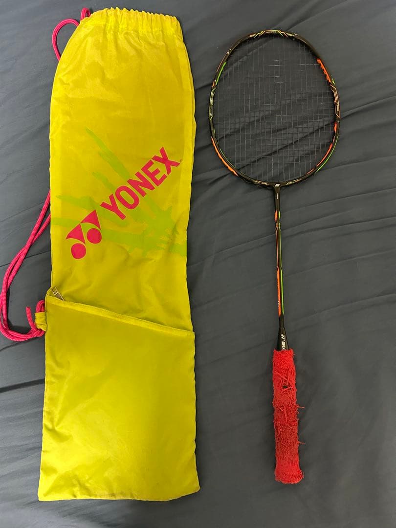 ディオラ10 バドミントン ラケット