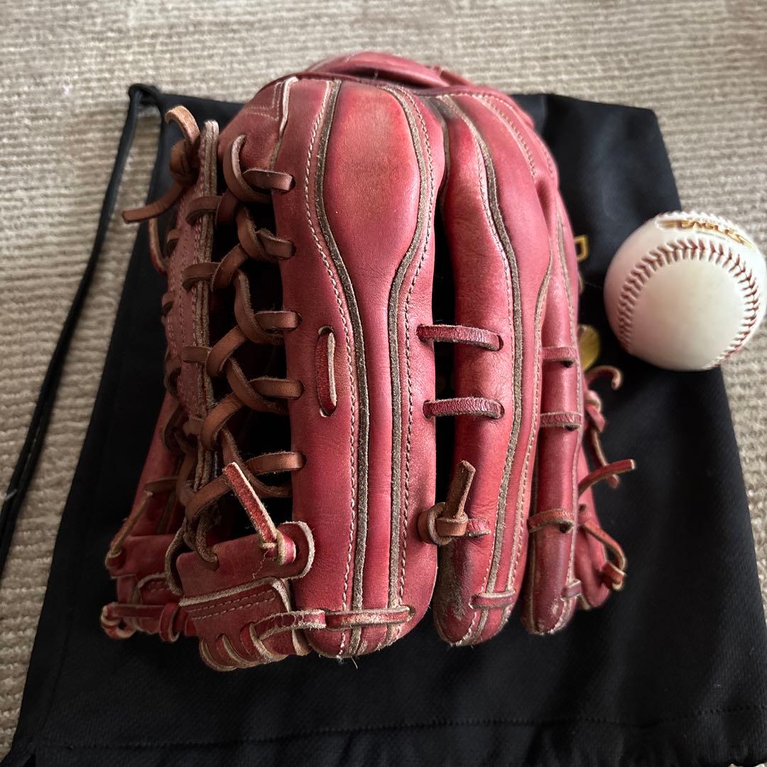 硬式野球グローブ ゴールドステージ 収納袋付き