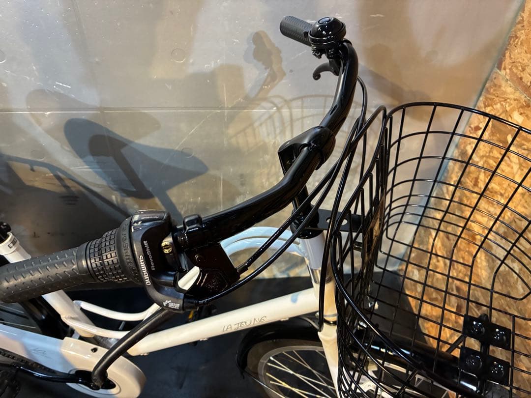 I12【大阪堺市/取引】中古自転車 26インチ オートライト・6段変速付き