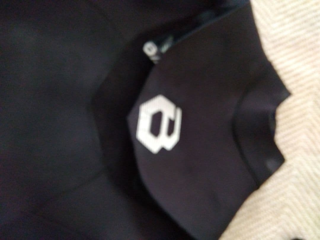 BEWET ３mmフルスーツ ブラック 長袖