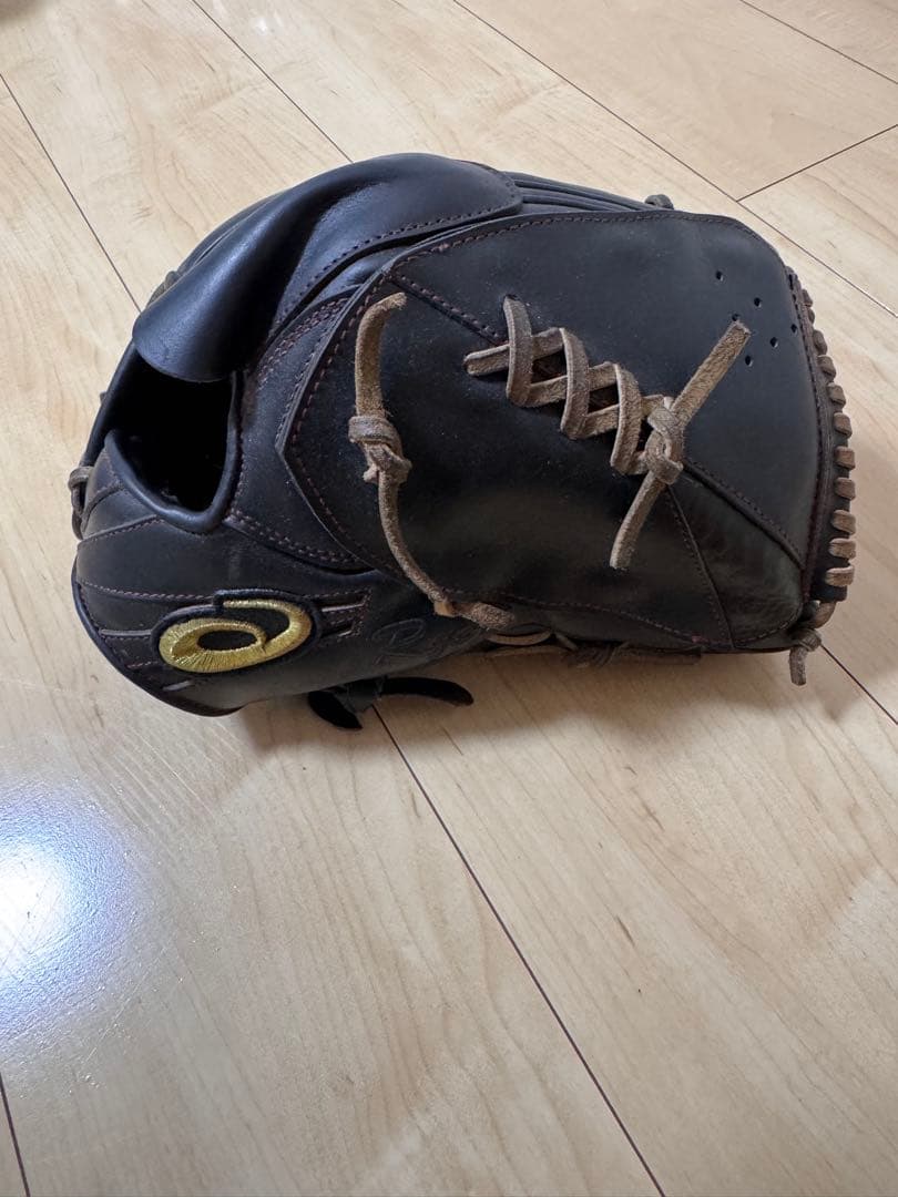 アシックス　投手用グローブ　硬式オーダー