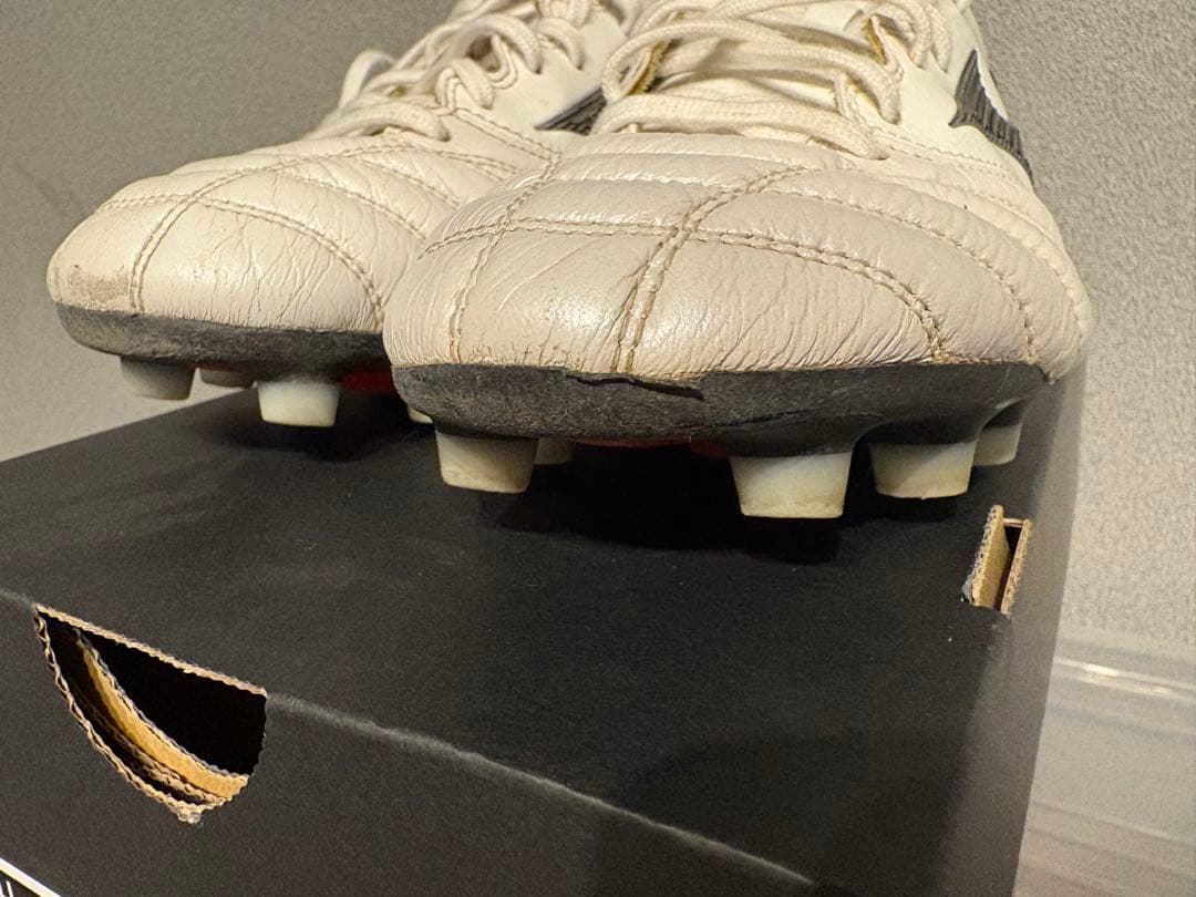 ミズノ　サッカースパイク　モレリアネオIII Japan