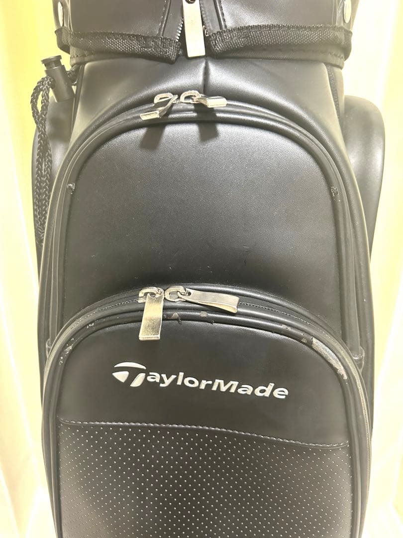 テーラーメイド　レディースキャディバッグ　キャスター付き
