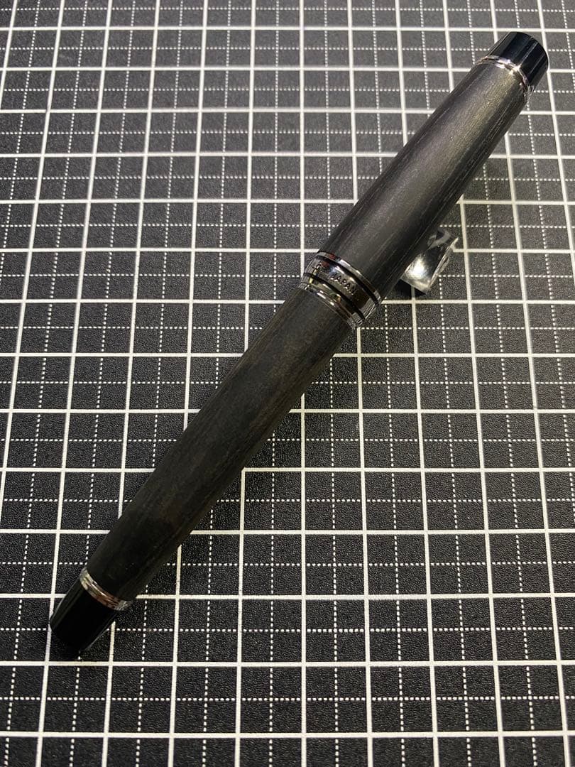 PILOT LEGNO 89s BLACK 万年筆　字幅F