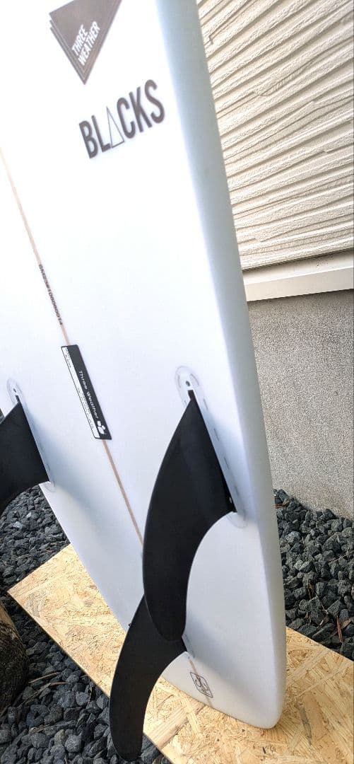 jyo　THREE WEATHER BLACKS ショートボード