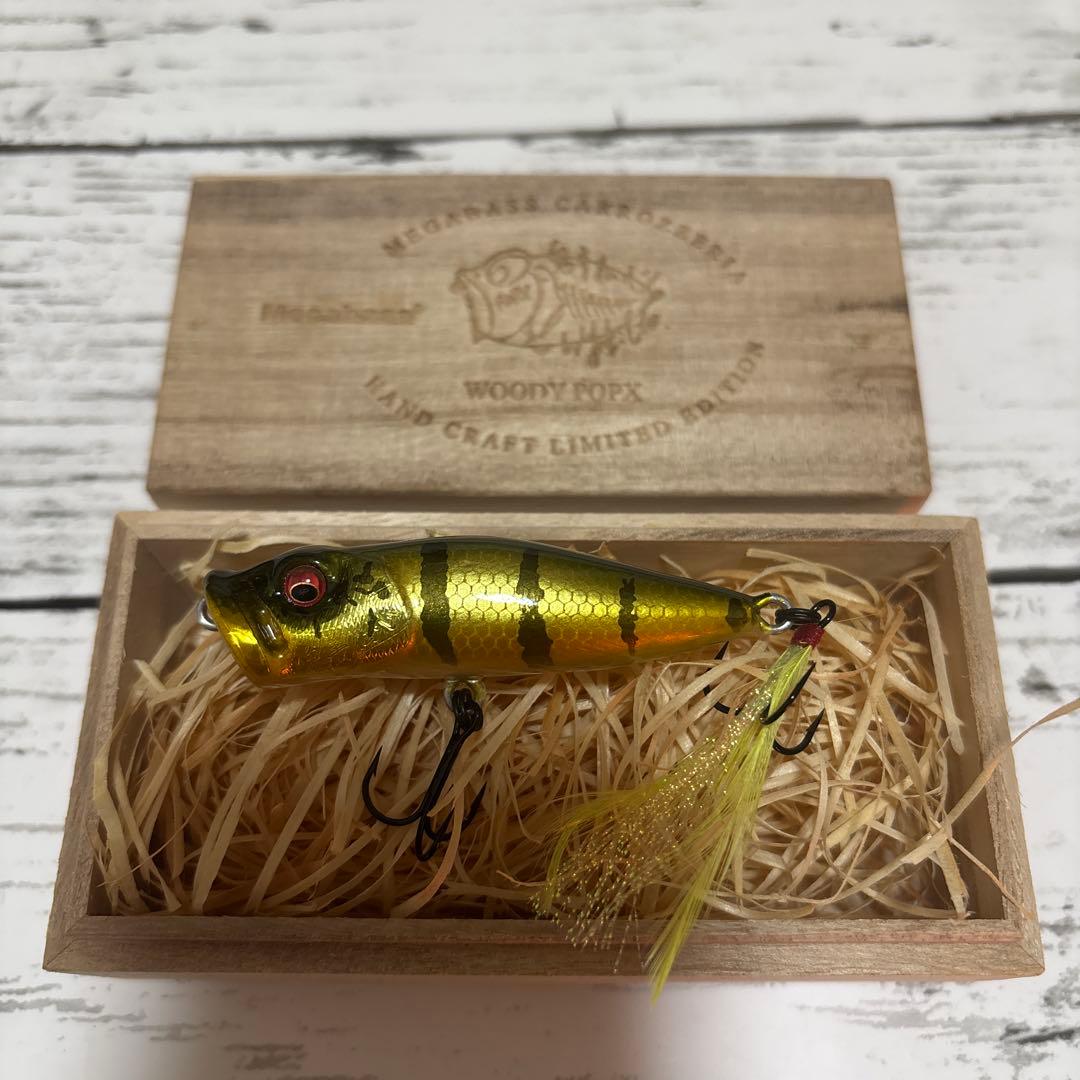 【激レア・木箱付】メガバス ウッディPOPX ピーコックバス ハンドクラフト限定
