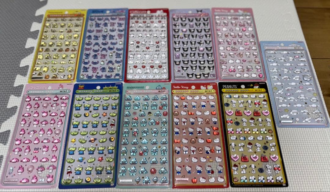 ゆ*き様 【正規品】ボンボンドロップシール 11個