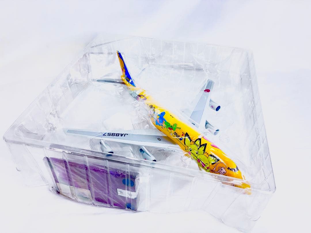 全日空商事｜ANA BOEING 747-400　ピカチュウ　ジャンボ