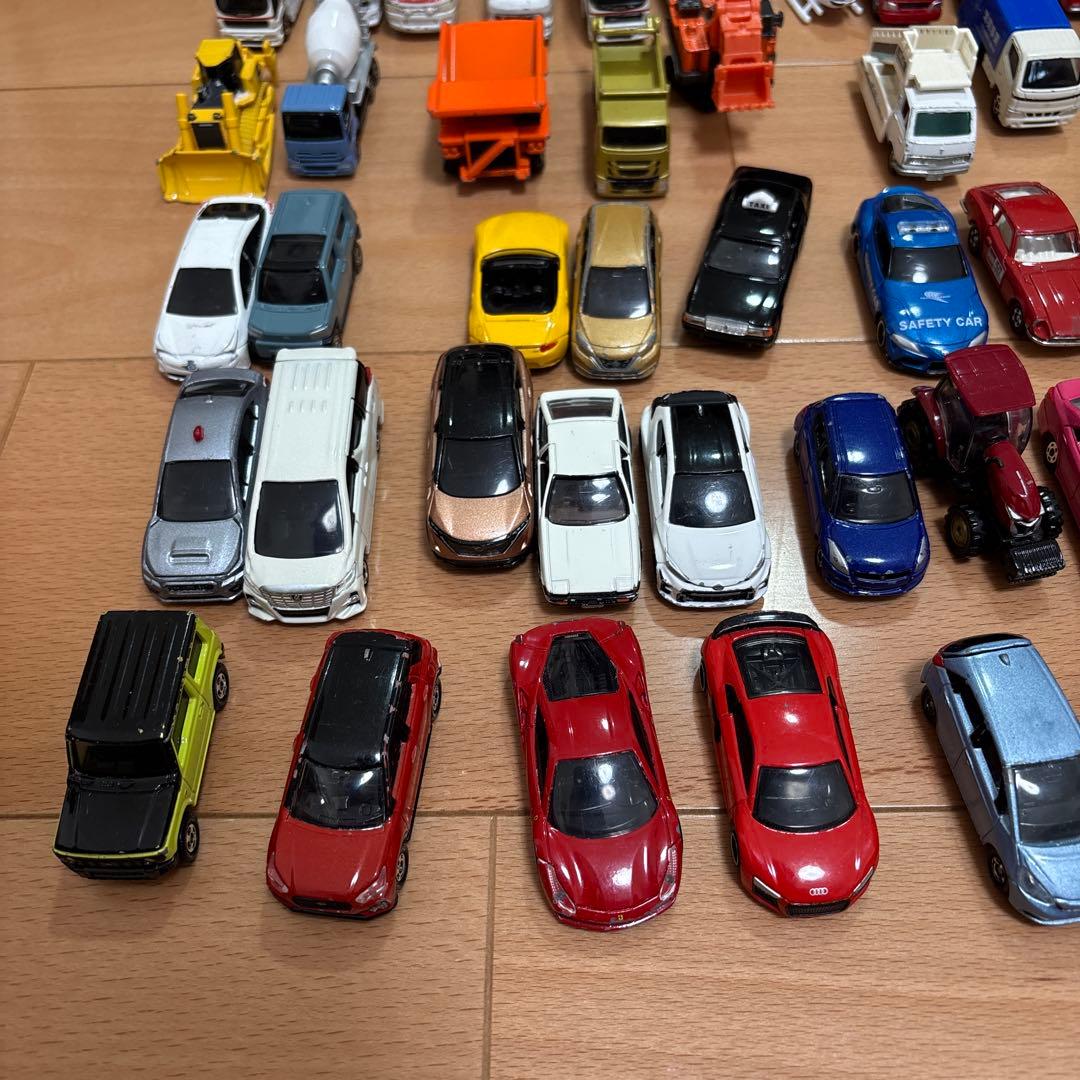 パ*ん様 トミカ　まとめ売り　80台＋