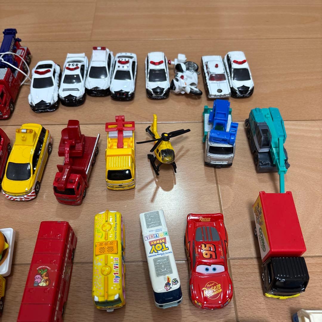 パ*ん様 トミカ　まとめ売り　80台＋