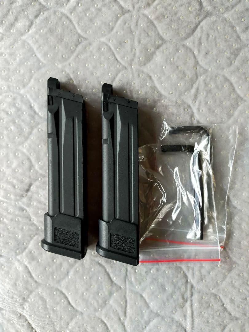 SIG M17 M18 co2マガジン ライラックス BK 2本セット