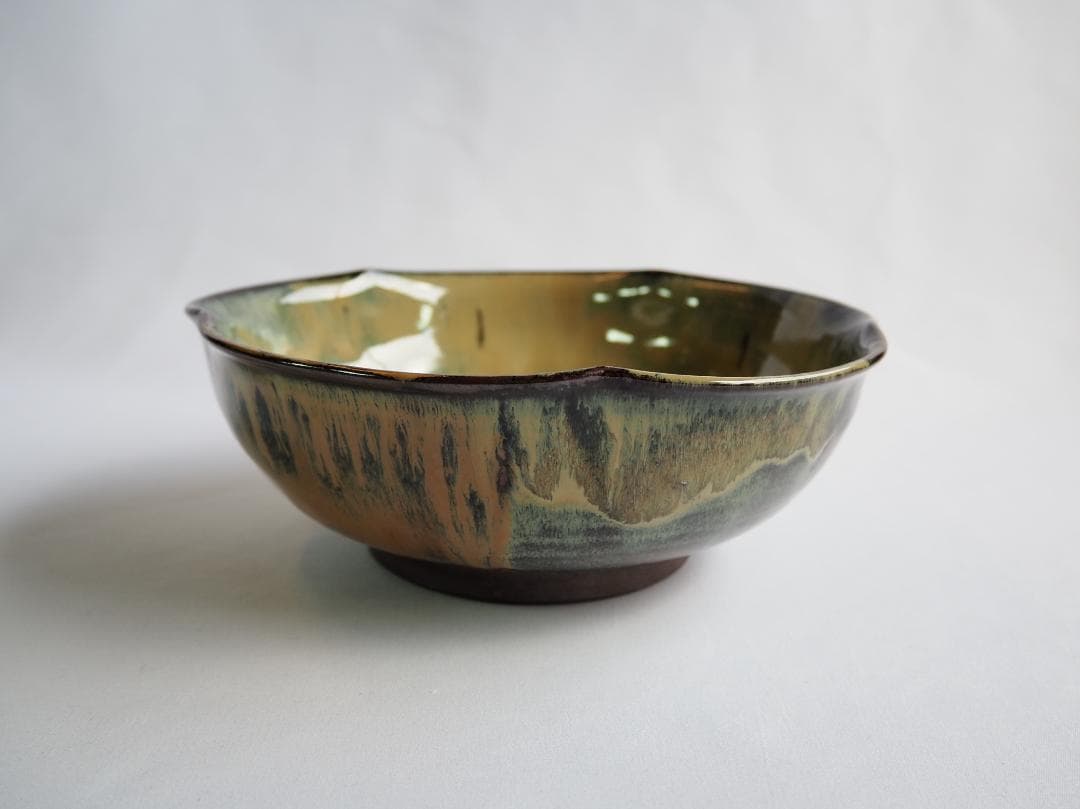 裏千家14世淡々斎宗室御書付『高取焼梅形菓子器』13代亀井味楽造（共箱）