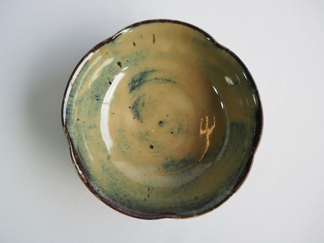 裏千家14世淡々斎宗室御書付『高取焼梅形菓子器』13代亀井味楽造（共箱）