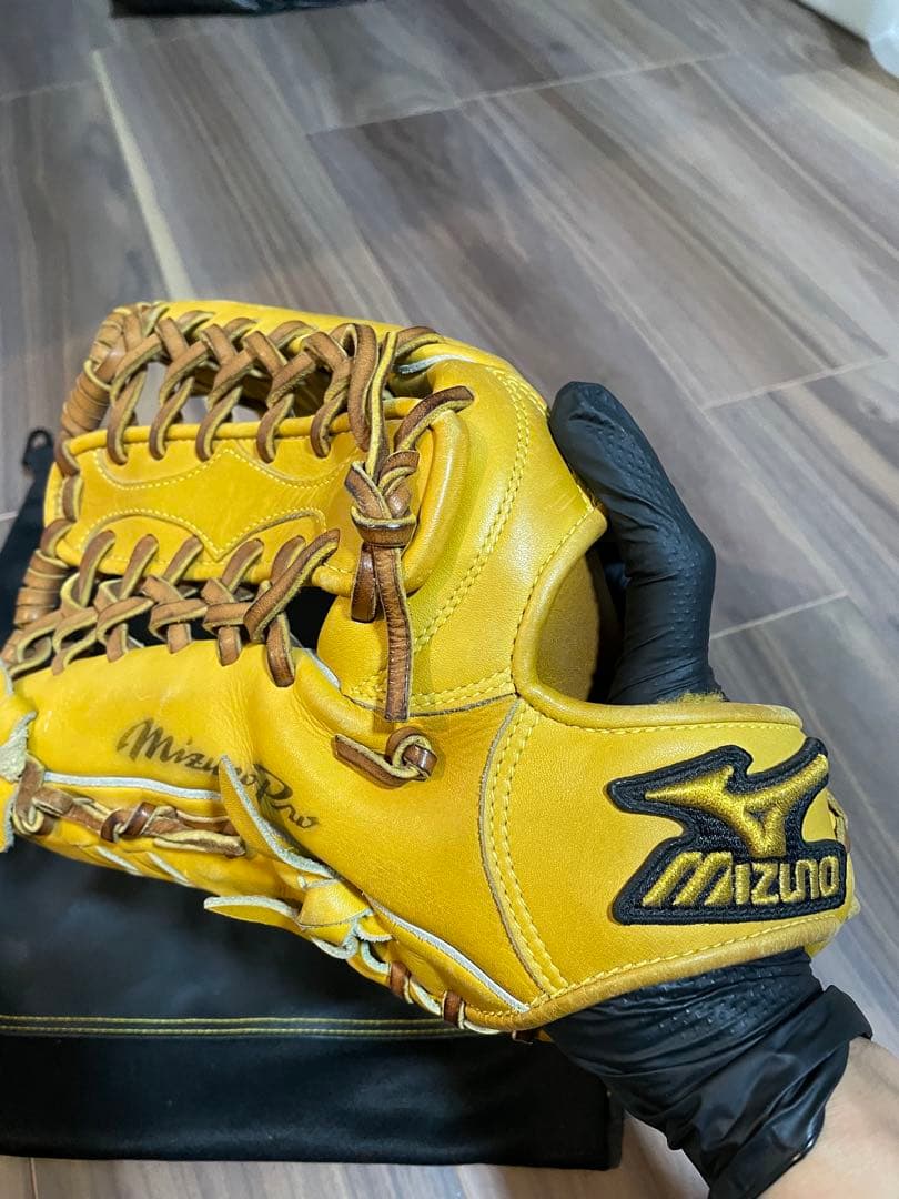 Mizuno Pro 硬式グローブ イエロー 袋付き　ファインセレクション