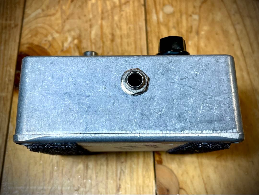 HIZUMI HZM-1.0 Boot-Leg ギターエフェクター