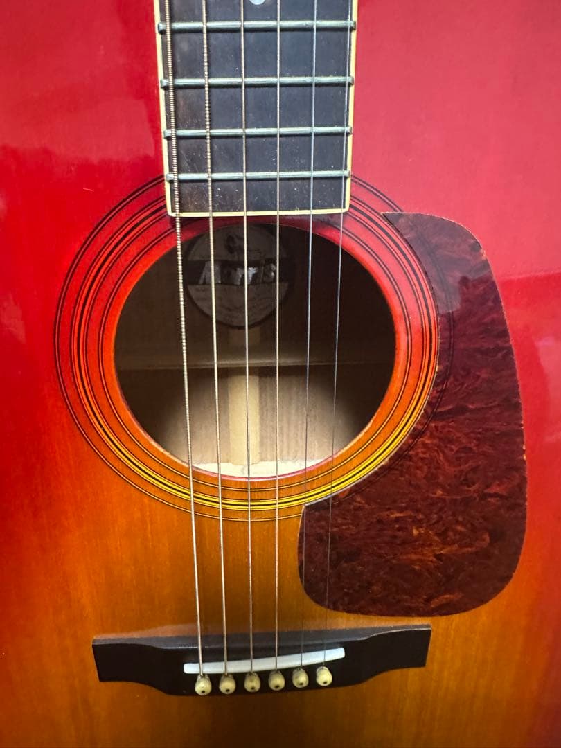 A*K様 Morris アコースティックギター レッドグラデーション